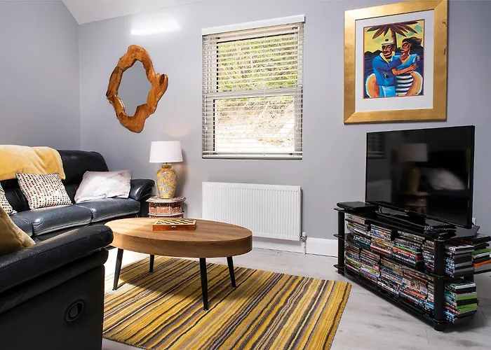 The Guest Wing At House Apartmán *